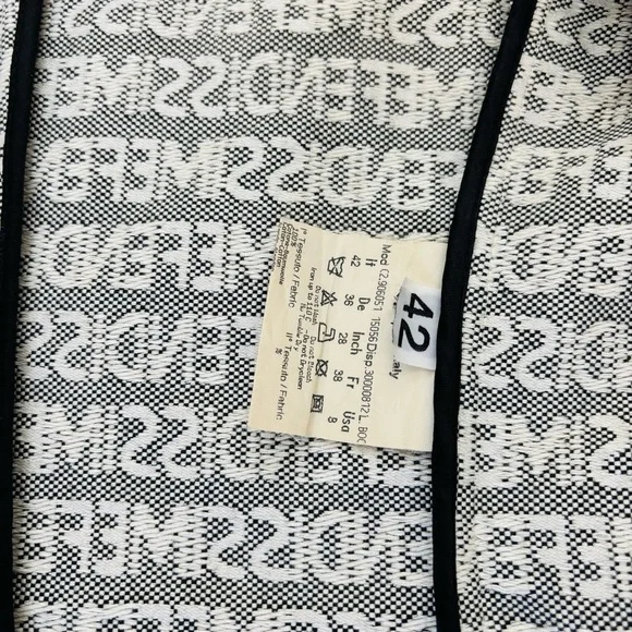 Fendi Gray Logo-Print Jacket and Matching Pants Set - Picture 9 of 16